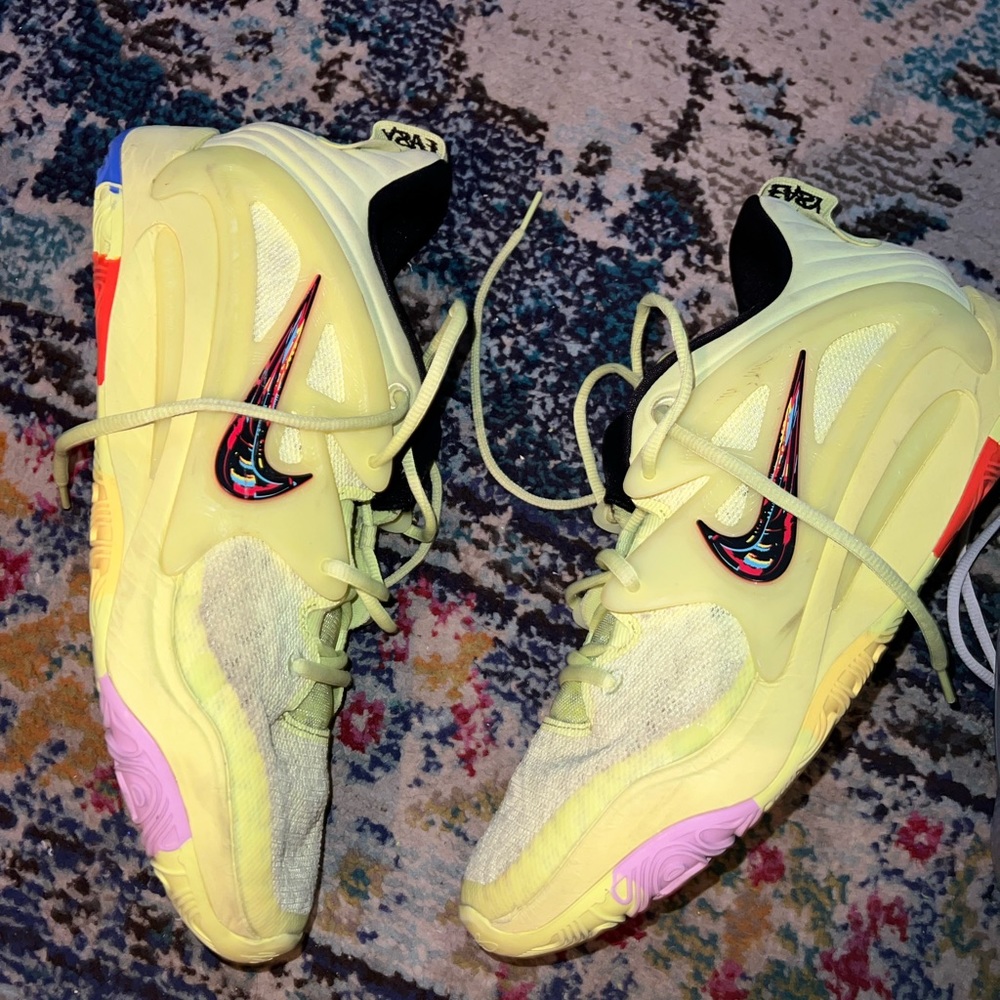Nike KD 15 Aimbot’ Volt Lemon Twist Men’s Size 12.5